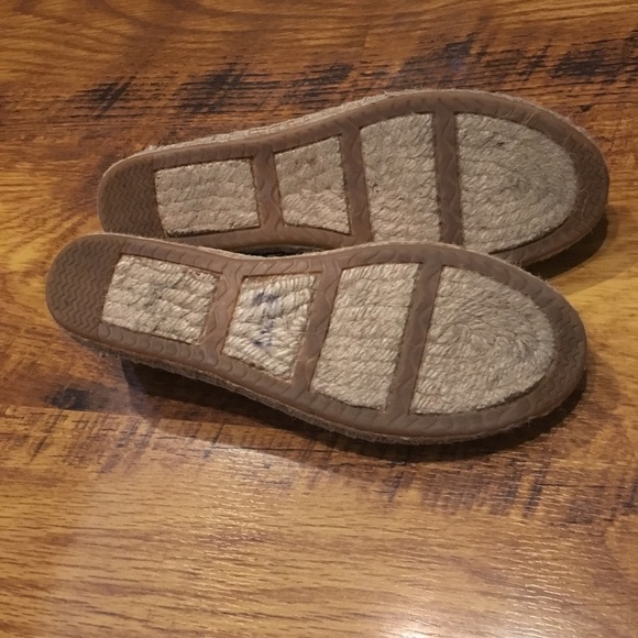 Vera Wang sparkle flats rhinestones - Picture 2 of 5